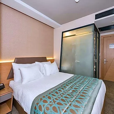 Genova Old Hotel Istanbul