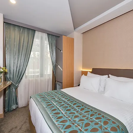 Genova Old 3*