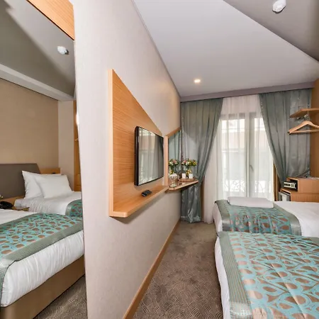 Genova Old 2* Istanbul